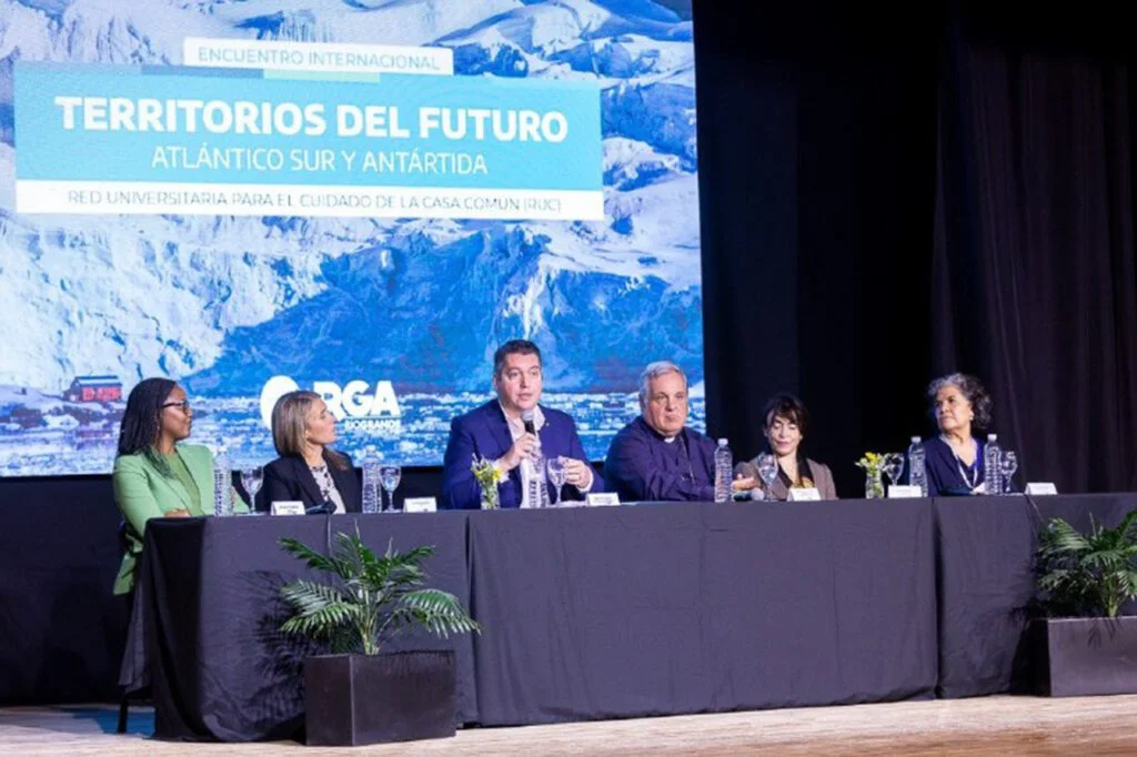 rio grande martin perez territorios del futuro